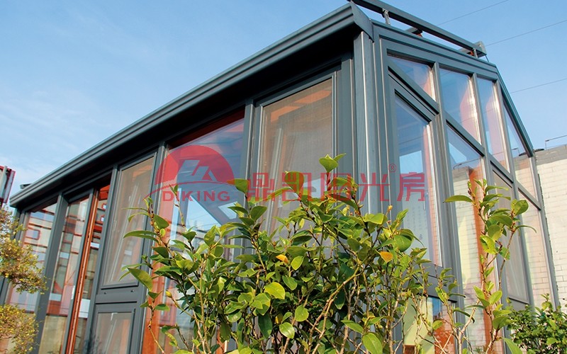 什么是陽光房？裝在哪里？可以用來做什么？